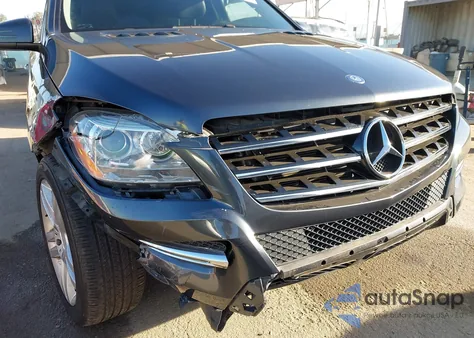 2013 Mercedes-Benz Ml 350 z USA, uszkodzony, nr VIN 4JGDA5JB9DA182904